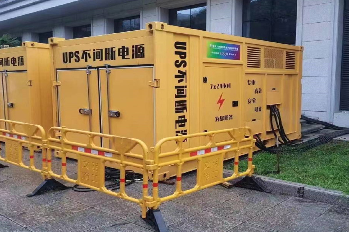 清徐发电机租赁施工现场